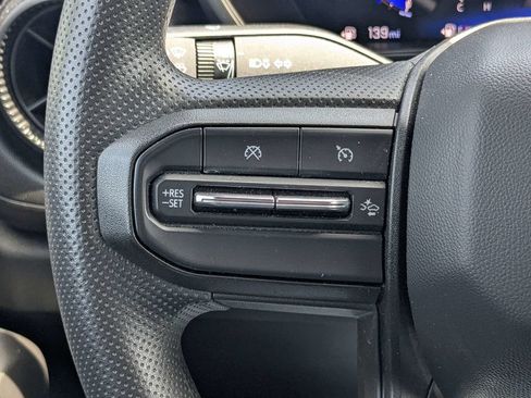 Used 2025 Chevrolet Colorado W/T RWD image 23