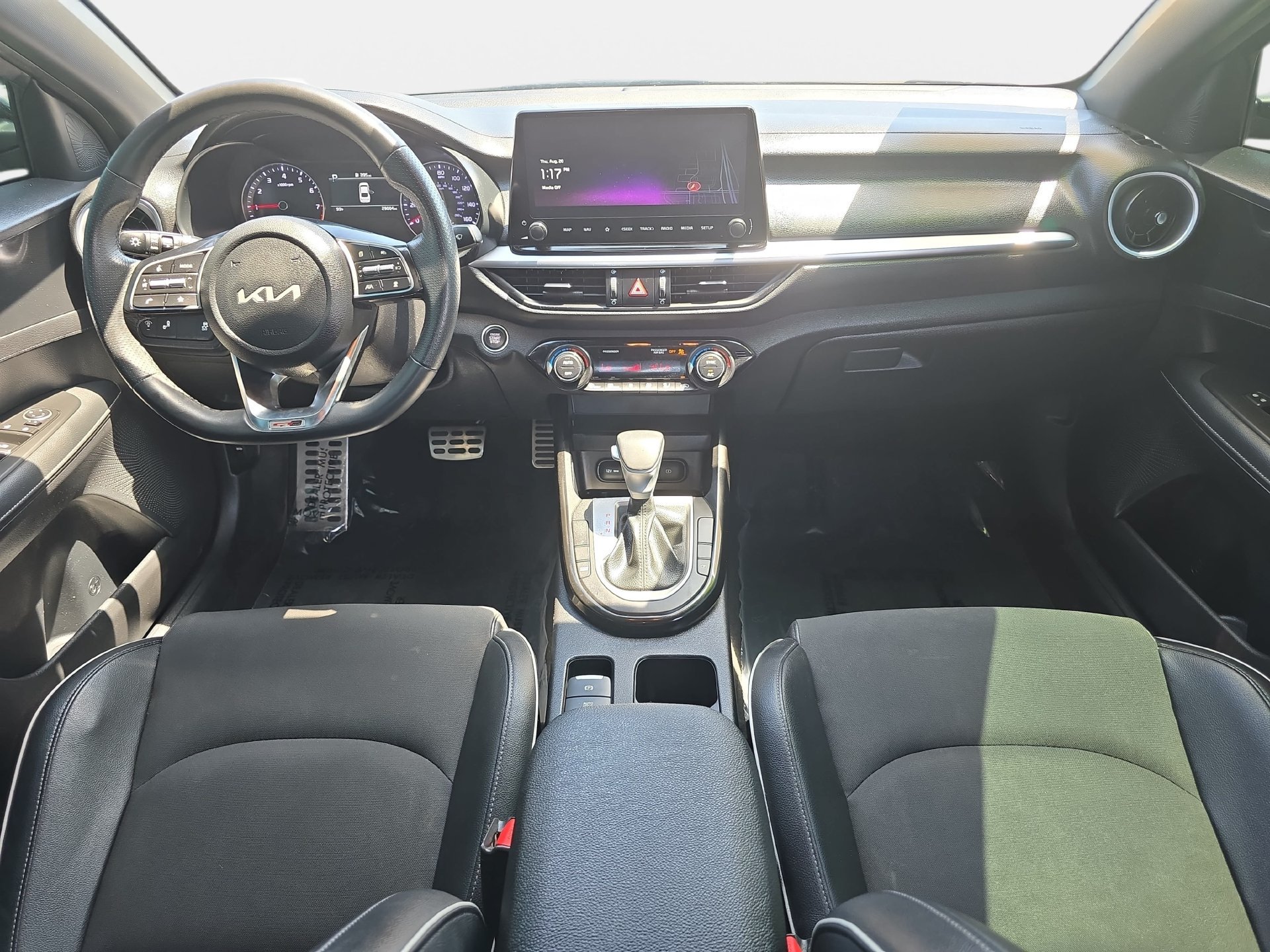 Used 2024 Kia Forte GT-Line FWD image 9