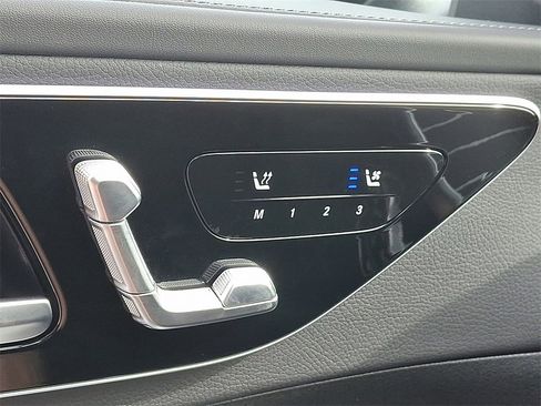 Certified 2025 Mercedes-Benz C 300 4MATIC Sedan image 26
