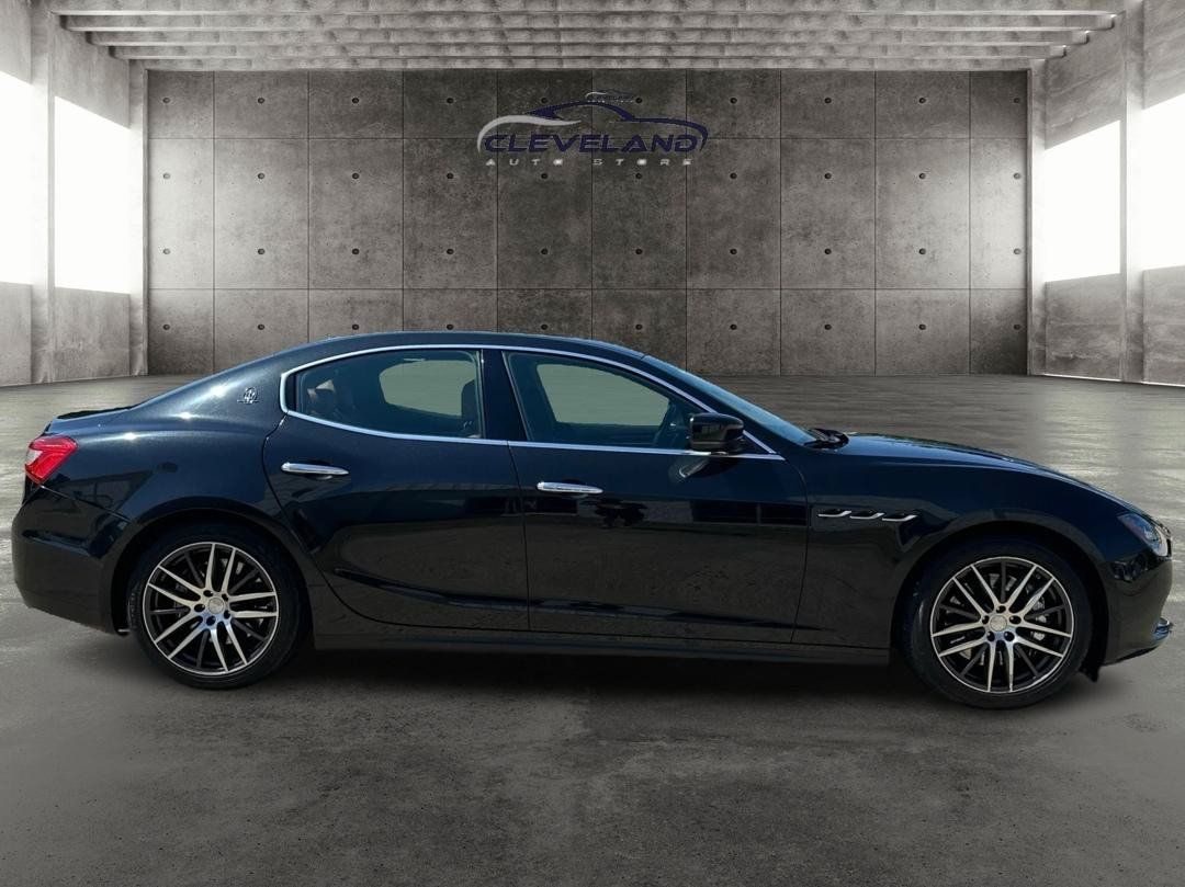 Used 2014 Maserati Ghibli S Q4 AWD/4WD image 2