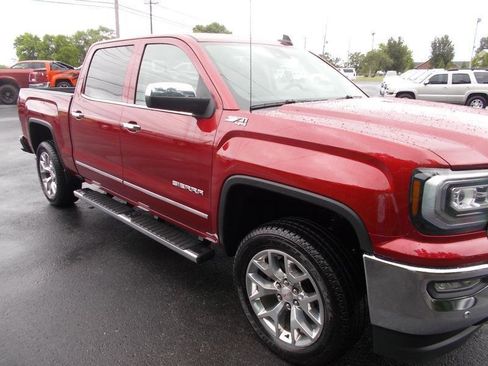 Used 2018 GMC Sierra 1500 SLT AWD/4WD image 11
