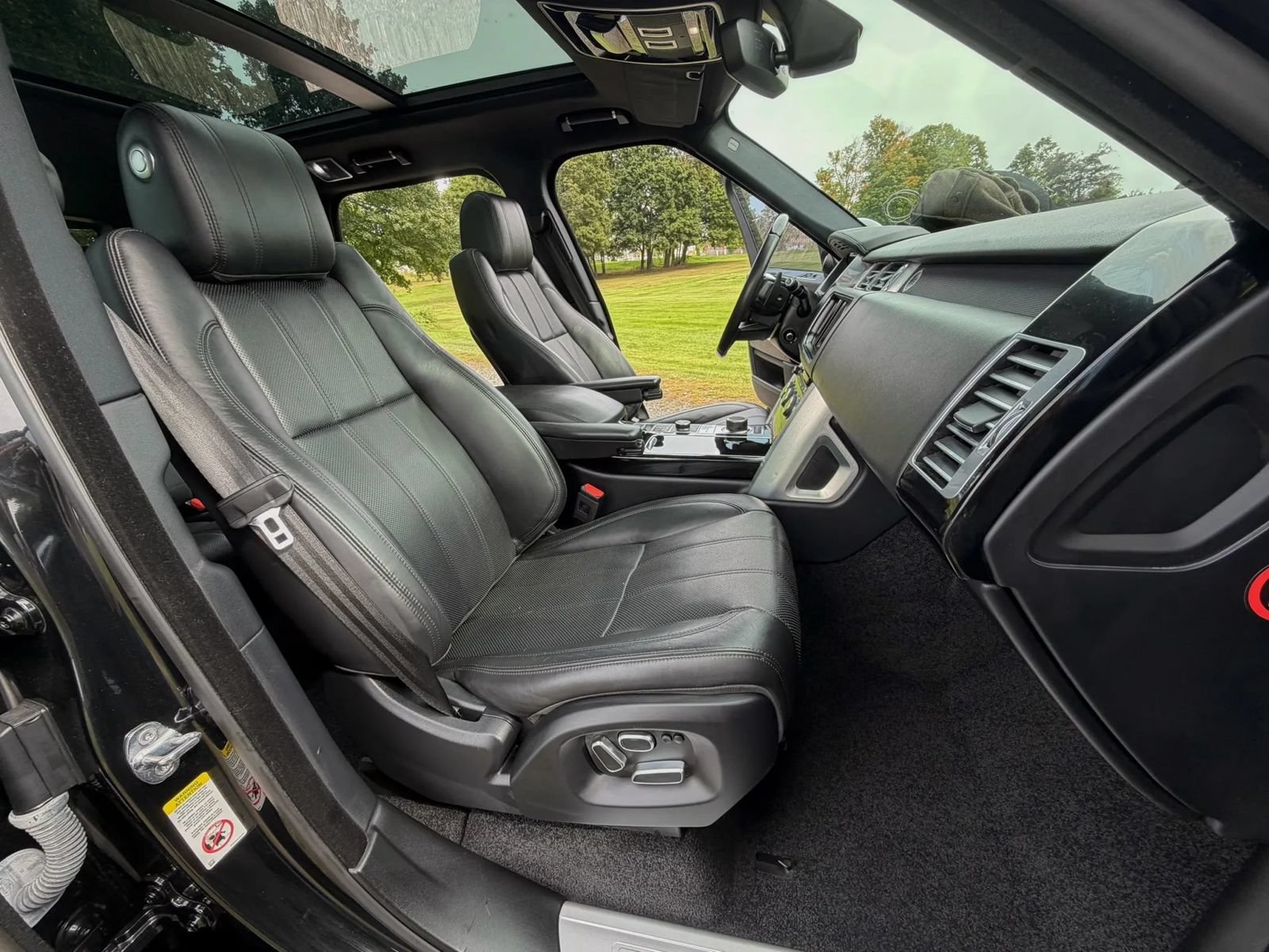 Used 2015 Land Rover Range Rover HSE AWD/4WD image 75