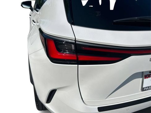 Used 2024 Lexus NX 450h+ AWD w/ Vision Package image 33