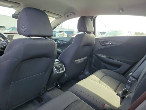 Used 2024 Chevrolet Malibu LT image 14