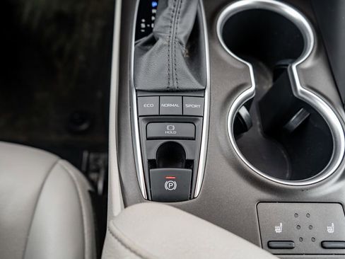 Used 2023 Toyota Camry XLE w/ Cold Weather Package image 26