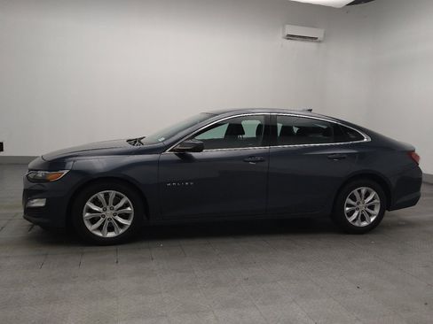 Used 2021 Chevrolet Malibu LT FWD image 2