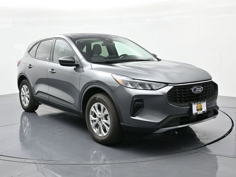 New 2026 Ford Escape Active w/ Cold Weather Package image 4