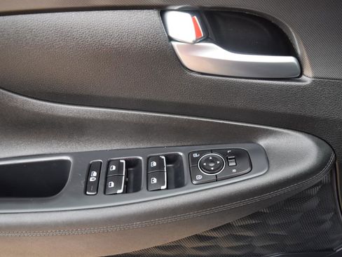 Used 2022 Hyundai Santa Fe XRT w/ Cargo Package FWD image 8