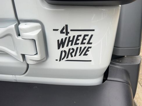 New 2026 Jeep Wrangler Unlimited Sport AWD/4WD image 10