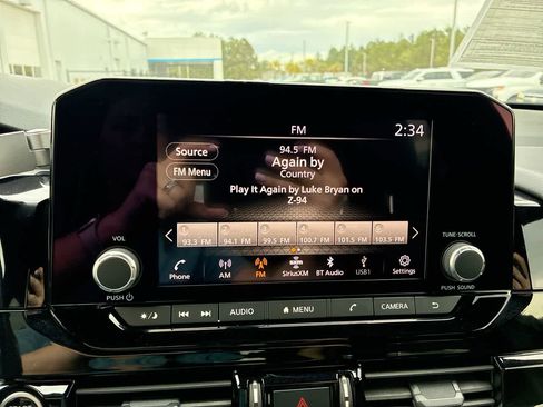 Used 2024 Nissan Pathfinder Rock Creek image 13