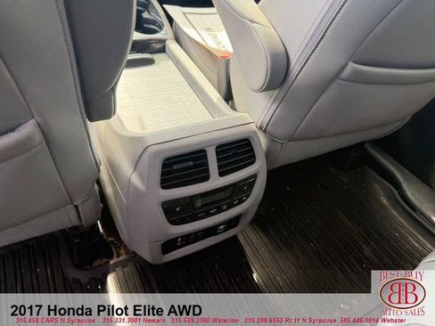 Used 2017 Honda Pilot Elite image 13