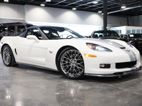 Used 2013 Chevrolet Corvette 427 w/ 1SC Preferred Equipment Group image 2