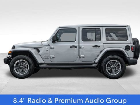 Used 2020 Jeep Wrangler Unlimited Sahara AWD/4WD image 4