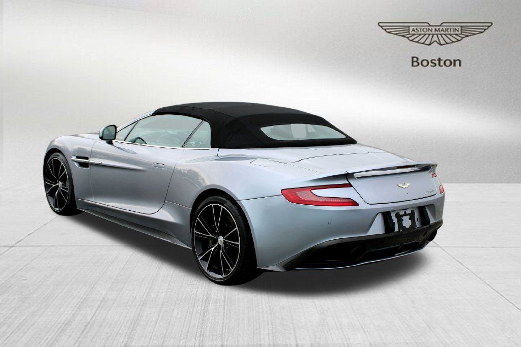 Used 2014 Aston Martin Vanquish Volante RWD image 4
