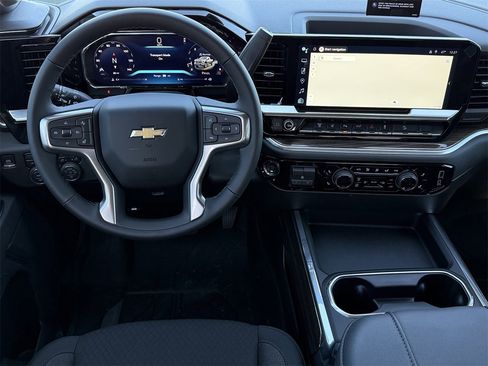 New 2026 Chevrolet Silverado 2500 LT w/ Texas Edition image 12