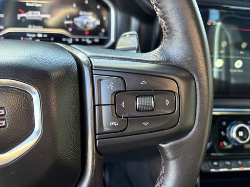 Used 2022 GMC Sierra 1500 AT4X image 16