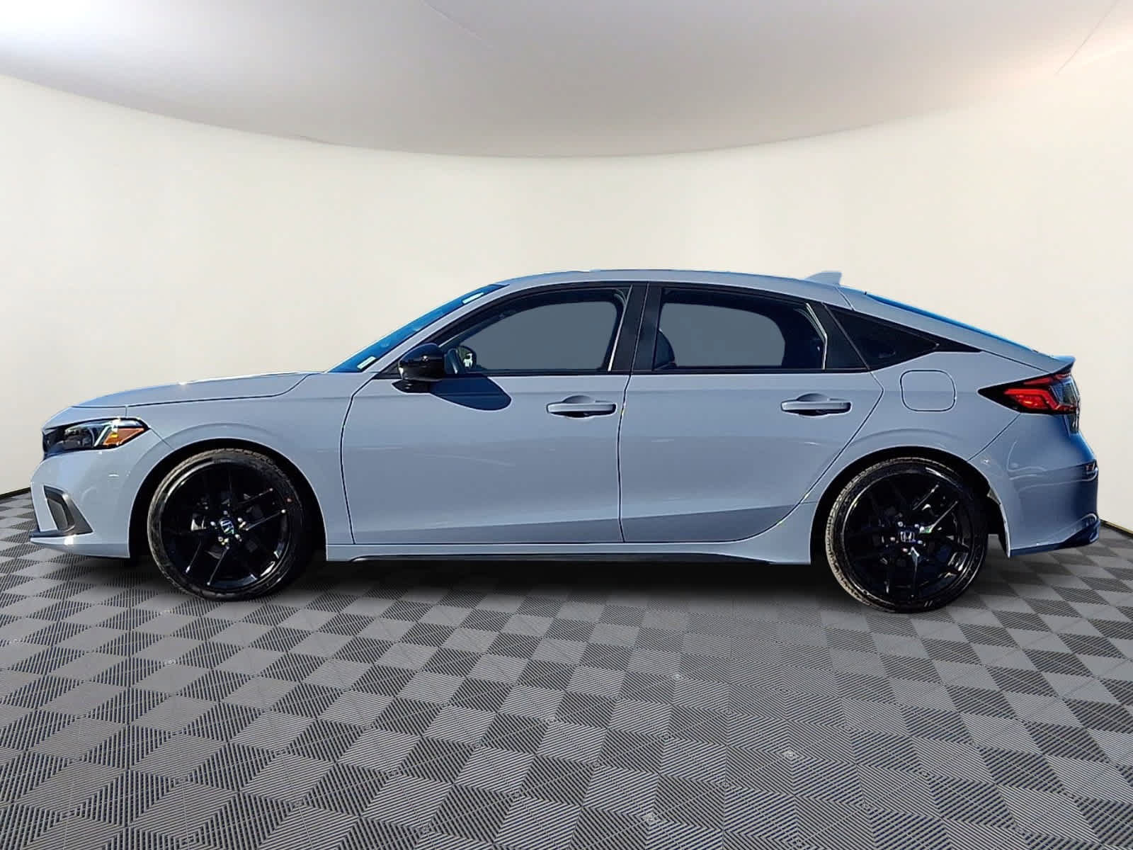 Used 2024 Honda Civic Sport image 8