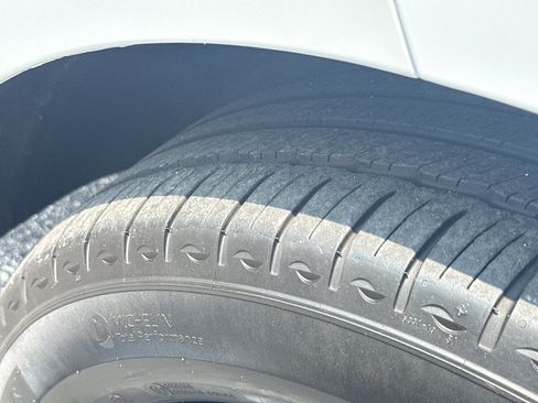 Certified 2024 Chevrolet Equinox LT w/ LPO, Floor Liner Package AWD/4WD image 10