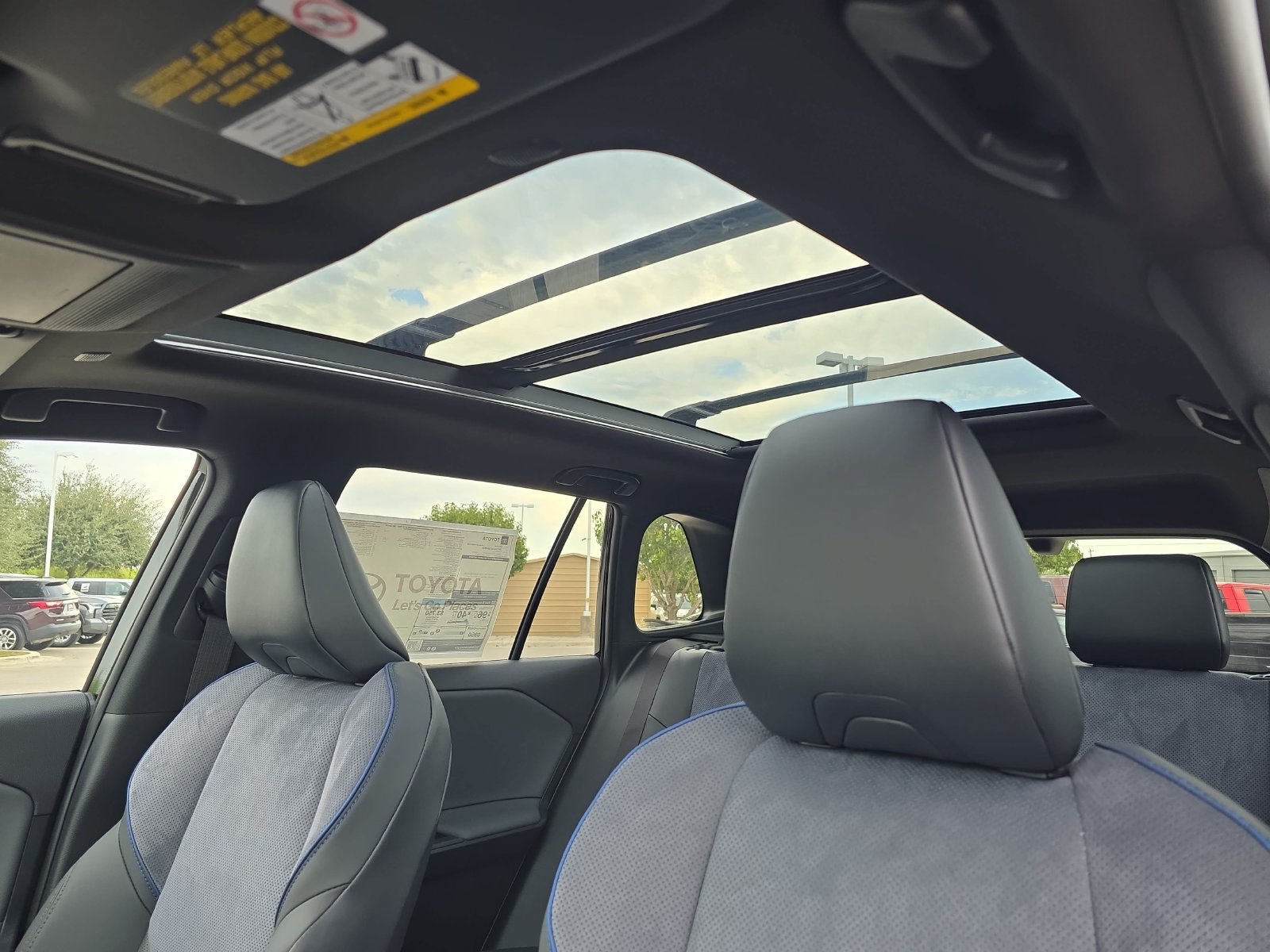 New 2026 Toyota RAV4 XSE w/ Panoramic Sun Roof Package AWD/4WD image 26