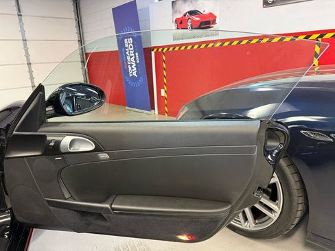 Used 2011 Porsche Cayman RWD image 31