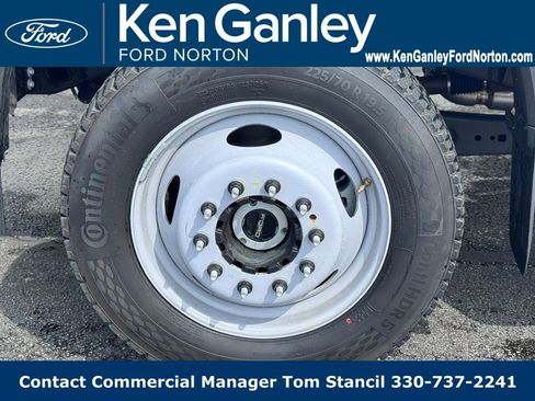 New 2026 Ford F550 4x4 Crew Cab image 48