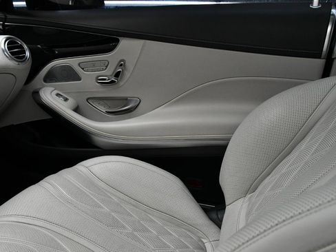 Used 2017 Mercedes-Benz S 63 AMG 4MATIC Coupe image 34