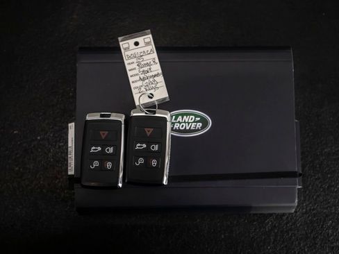Used 2025 Land Rover Range Rover Sport Autobiography image 51