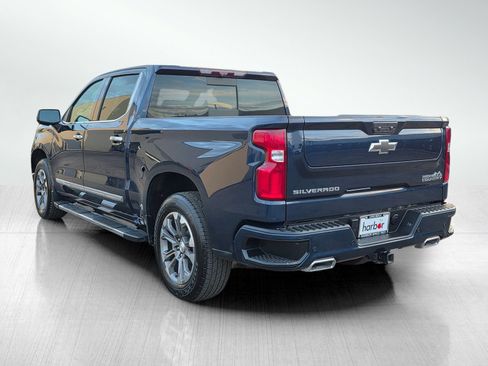 Used 2023 Chevrolet Silverado 1500 High Country w/ Technology Package image 5