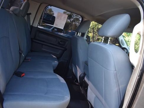 Used 2017 RAM 1500 Express w/ Black Ram 1500 Express Group AWD/4WD image 15