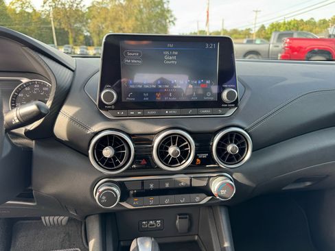 Used 2023 Nissan Sentra SV image 22