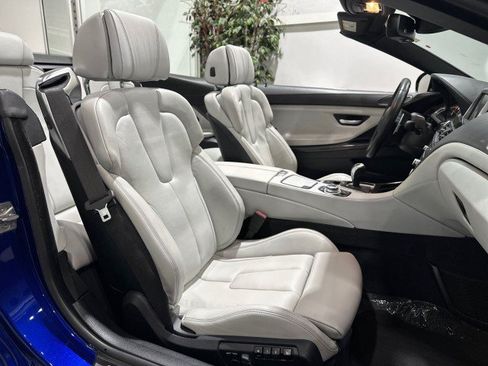 Used 2012 BMW M6 Convertible RWD image 62