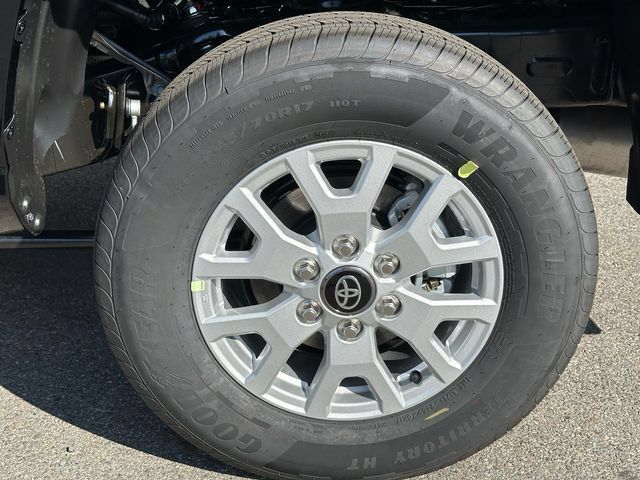New 2026 Toyota Tacoma SR5 AWD/4WD image 24