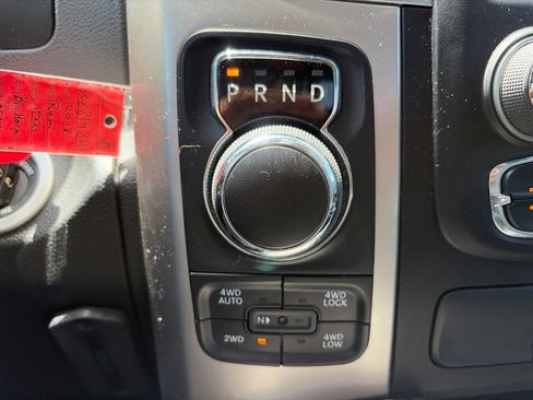 Used 2018 RAM 1500 Big Horn AWD/4WD image 14