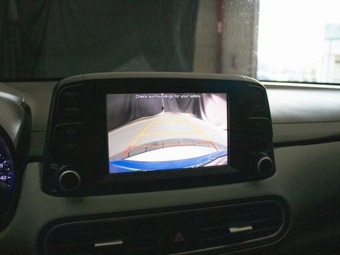 Used 2019 Hyundai Kona SE image 34