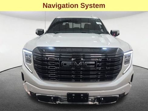 Used 2024 GMC Sierra 1500 Denali Ultimate AWD/4WD image 4