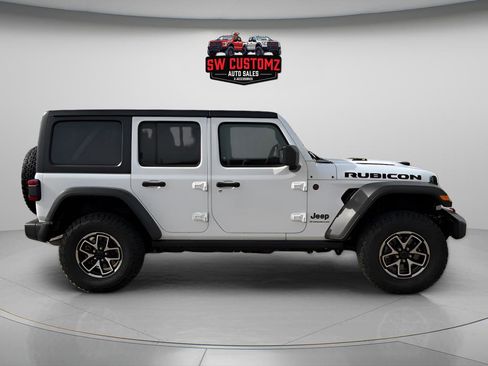 Used 2024 Jeep Wrangler Unlimited Rubicon image 8
