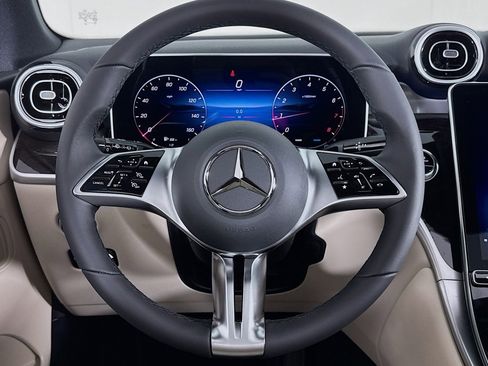 New 2026 Mercedes-Benz GLC 300 image 17