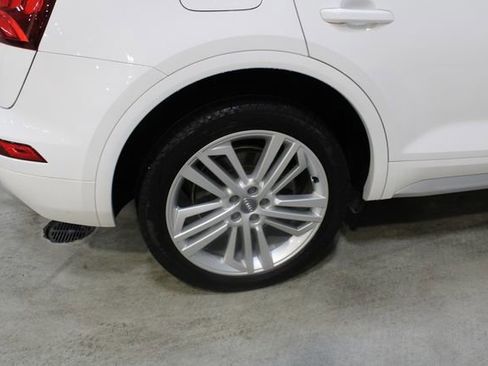 Used 2018 Audi Q5 2.0T Premium Plus w/ Premium Plus Package AWD/4WD image 28