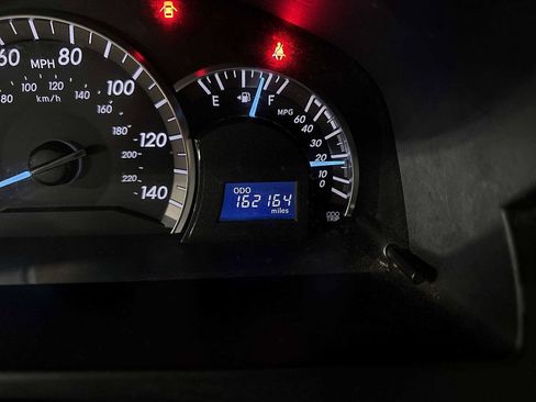 Used 2012 Toyota Camry SE image 18