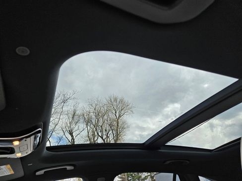 New 2026 Mercedes-Benz GLC 300 4MATIC image 18