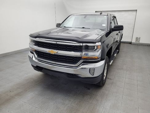 Used 2018 Chevrolet Silverado 1500 LT w/ All Star Edition image 15