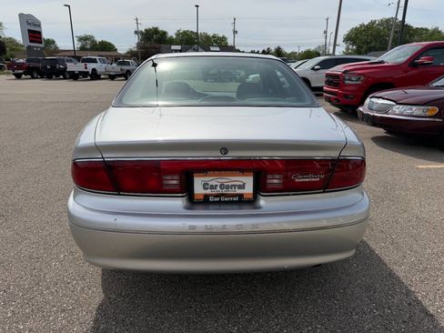 Used 2002 Buick Century Limited w/ Limited Edition Pkg FWD image 4