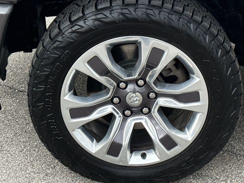 Used 2022 RAM 1500 Limited w/ Trailer Tow Group AWD/4WD image 10