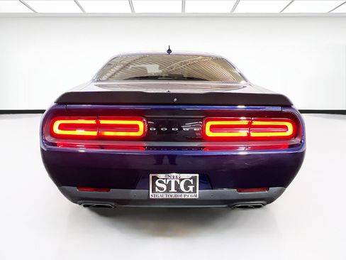 Used 2017 Dodge Challenger R/T Scat Pack image 5