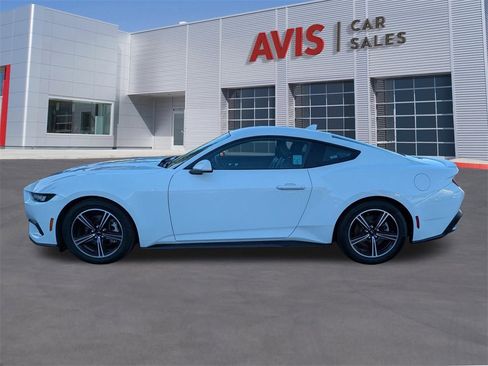 Used 2024 Ford Mustang Premium image 10