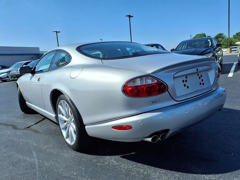 Used 2005 Jaguar XK8 Coupe RWD image 26