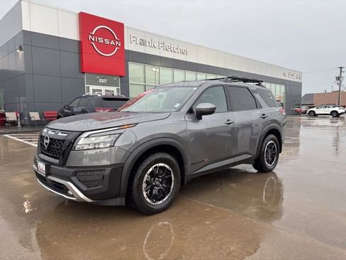 Used 2025 Nissan Pathfinder Rock Creek AWD/4WD image 1