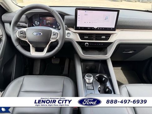 New 2026 Ford Explorer Active w/ Active Comfort Package RWD image 15