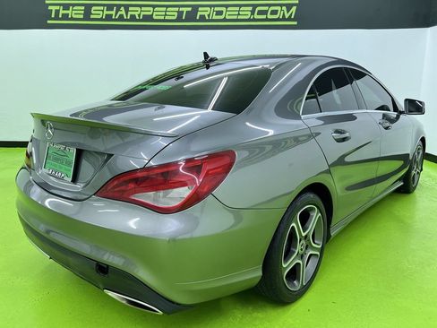 Used 2018 Mercedes-Benz CLA 250 image 10