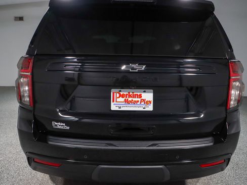 Used 2023 Chevrolet Tahoe Z71 w/ Luxury Package image 8